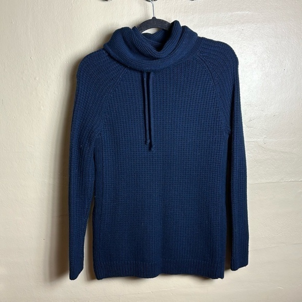 Athleta cowl neck merino wool blend sweater Size Xsmall Navy Blue